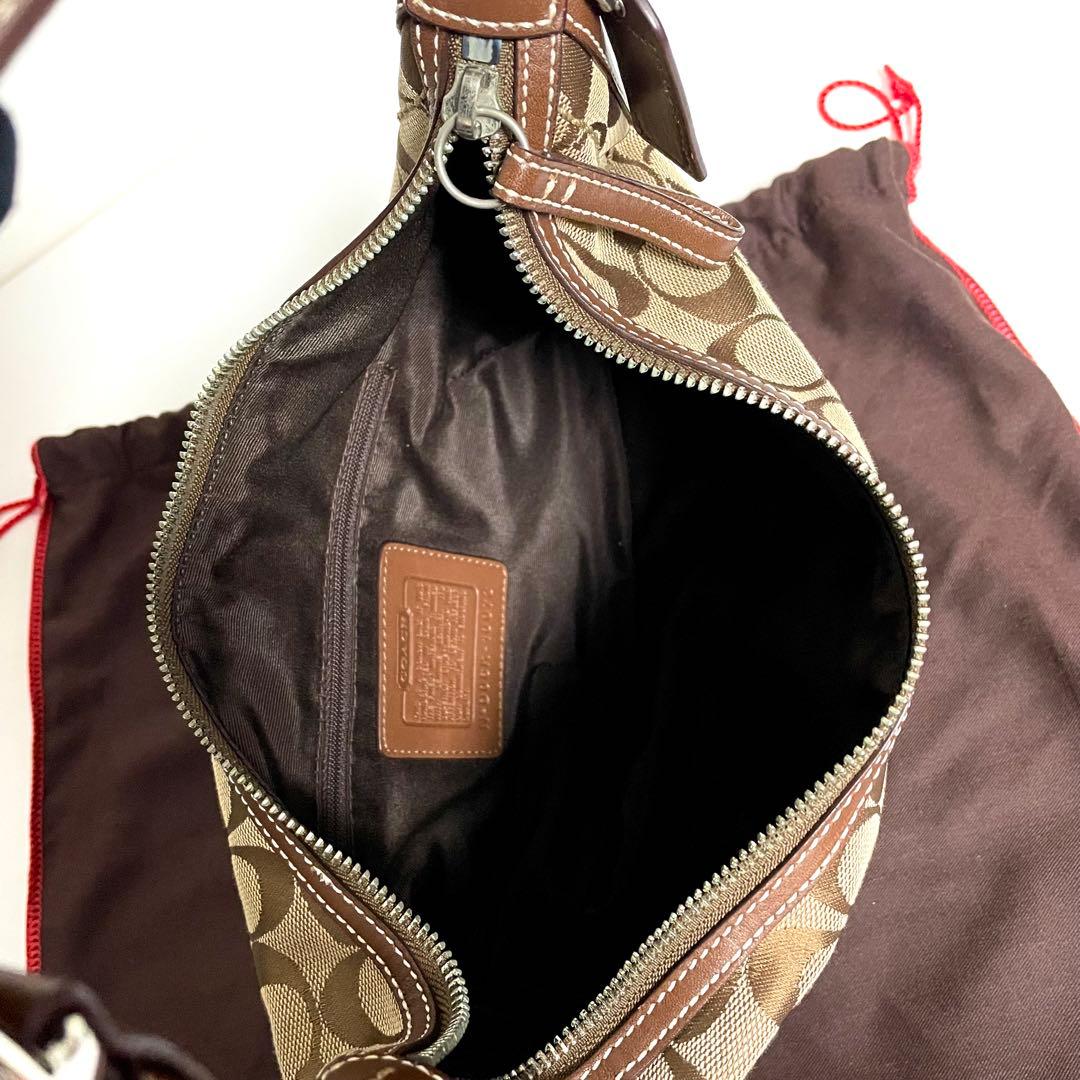 美品 COACH HalfMoon Accessory Pouch 10073