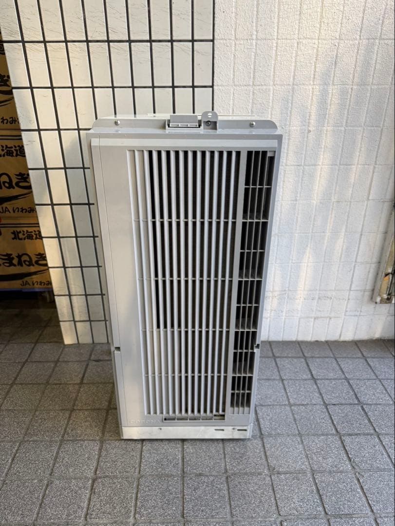 コロナルームエアコン ウインド形冷房専用 CW-F1621