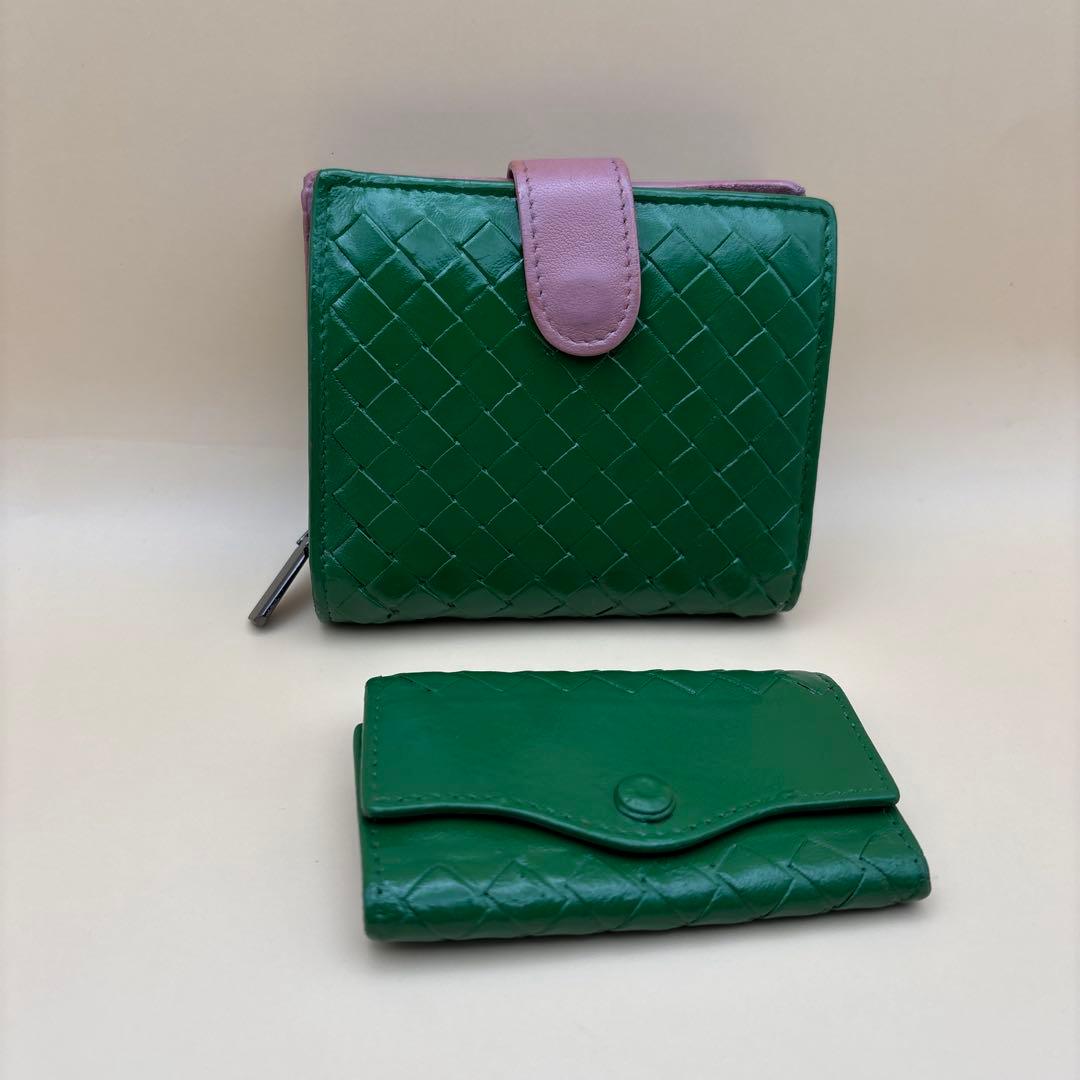 ◆正規品◆ボッティガヴェネタイントレチャート 二つ折りサイフとオマケキーケース付