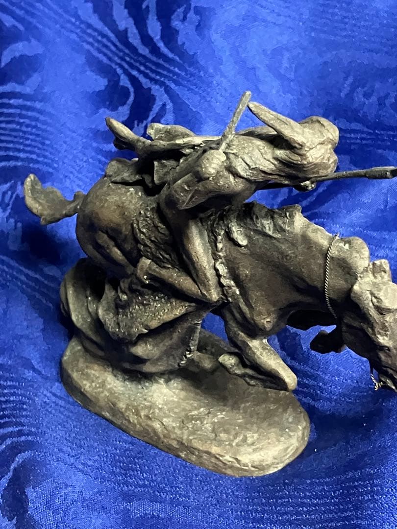 The Cheyenne 騎馬像 フレデリックレミントン