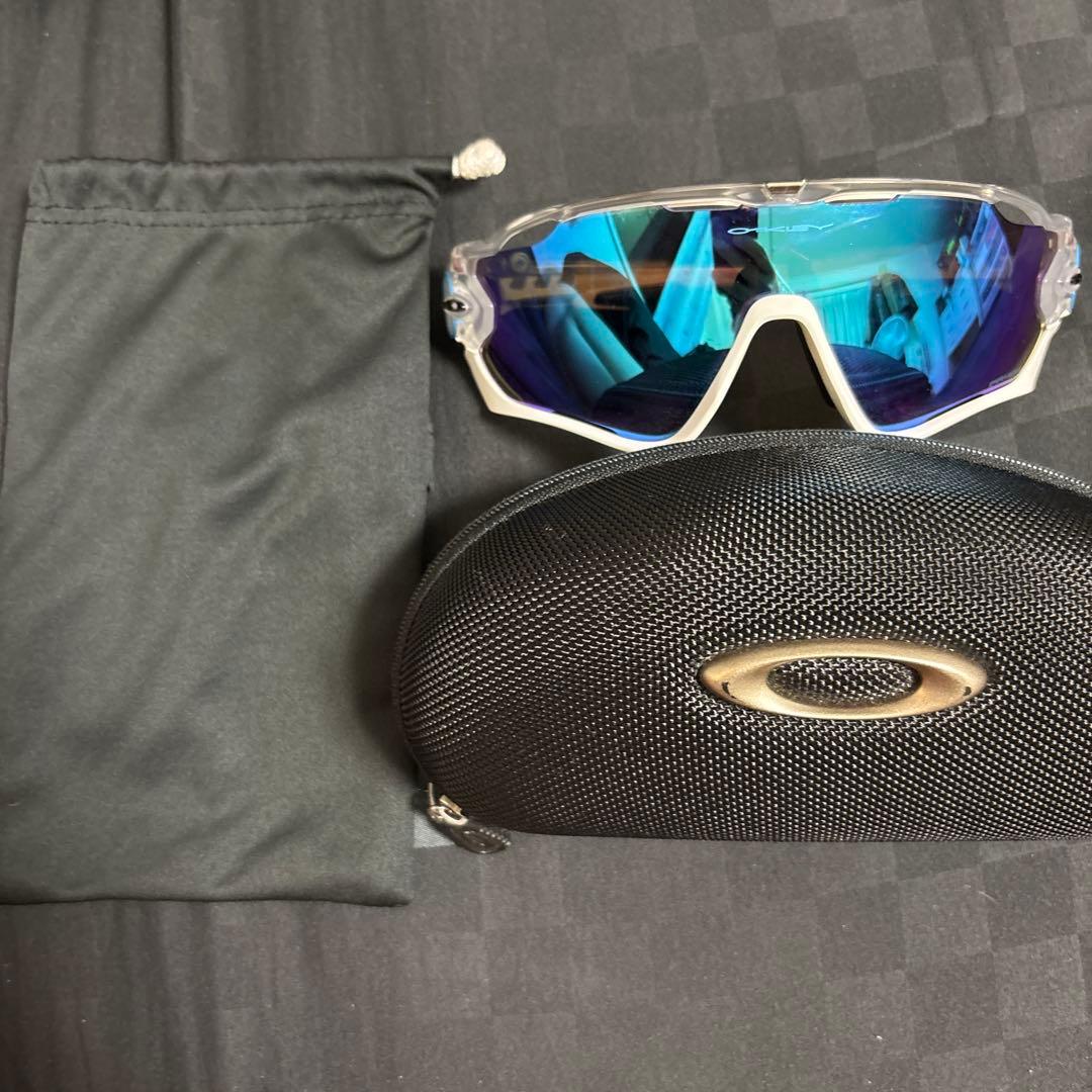 Oakley サングラス 紫レンズ クリアフレーム