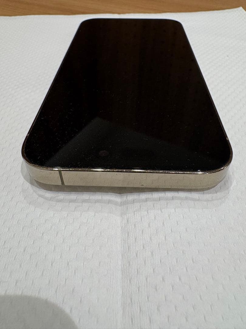 背面割れ iPhone 14 Pro 128GB ゴールド 本体