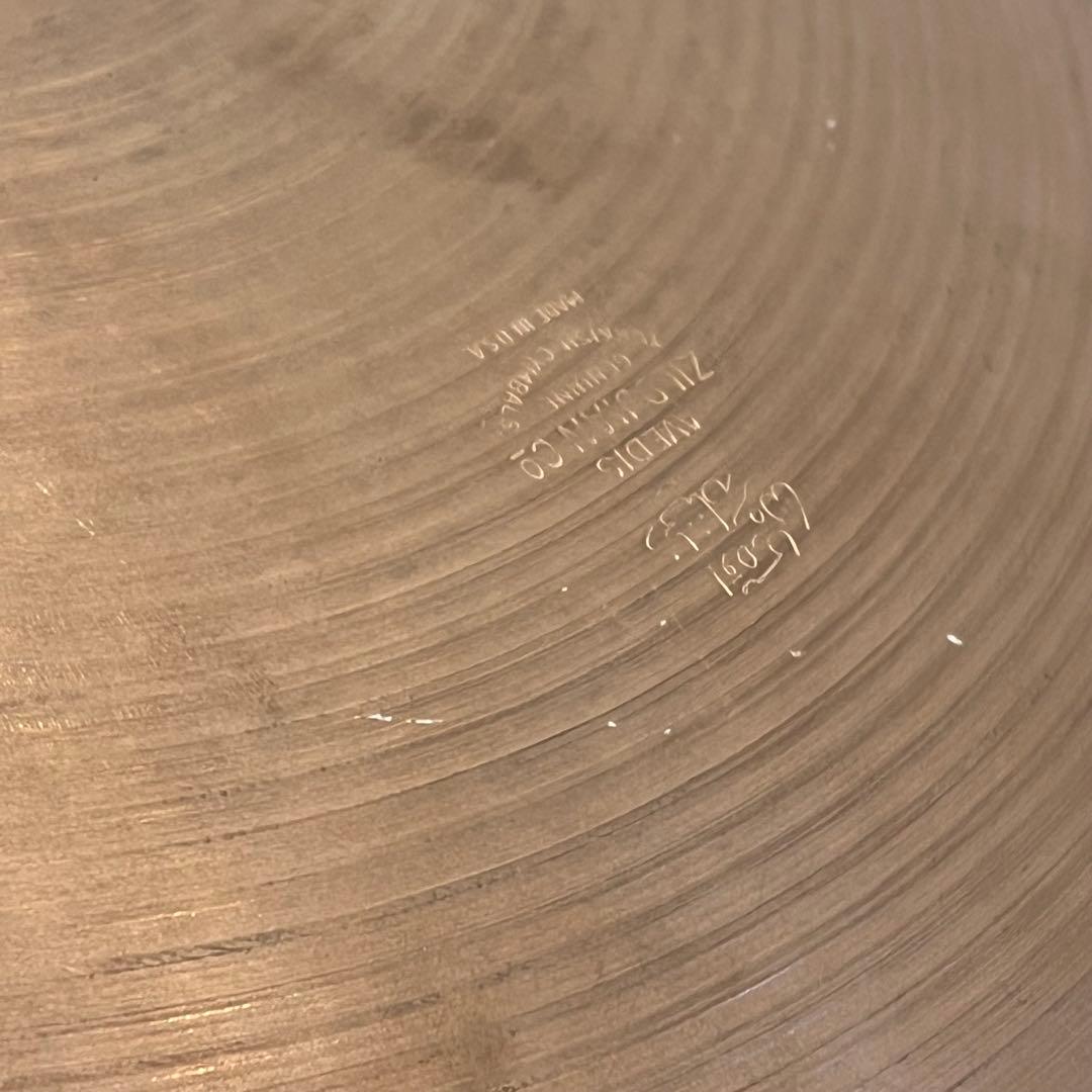 ヴィンテージ　ジルジャン シンバル 16インチ　1600g