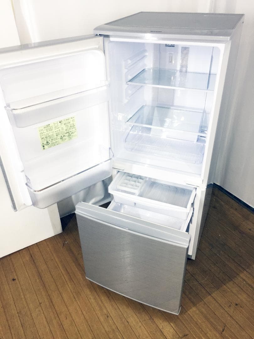洗濯機とセット★中古★SHARP 137L 冷蔵庫 【SJ-D14C-S】