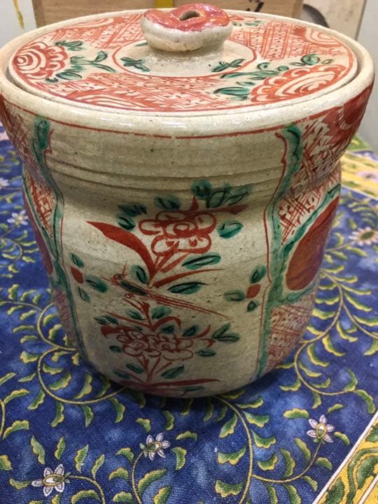 犬山焼　赤絵水指　即中斎花押　箱書