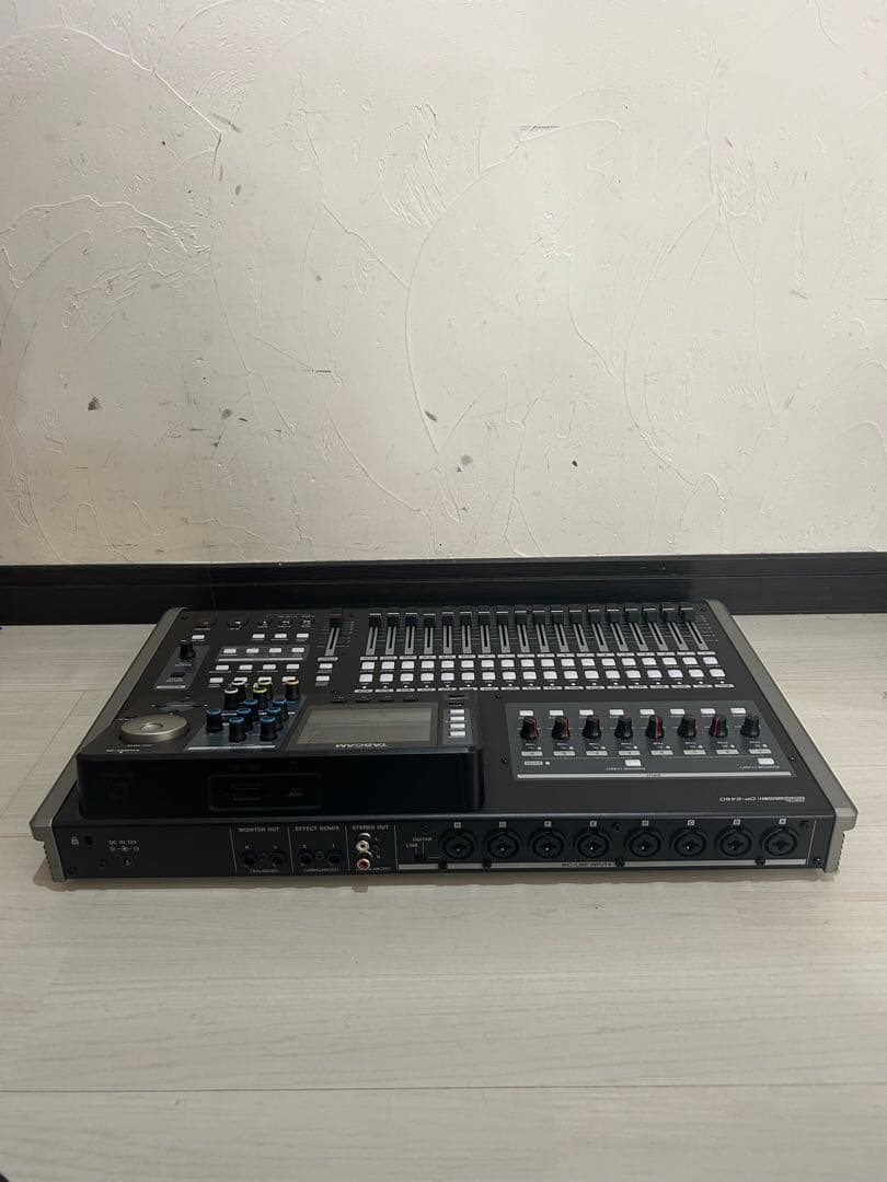 【美品】TASCAM マルチトラックレコーダーDP-24SD