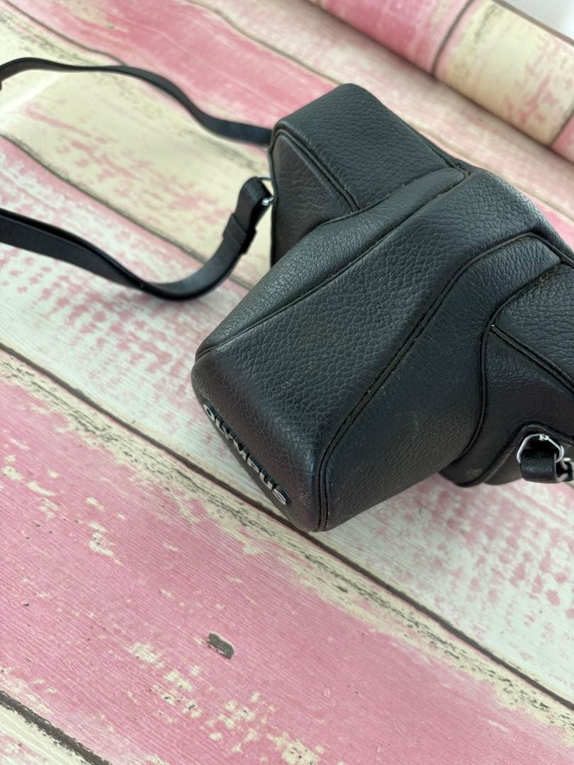 オリンパス OM-1 一眼レフカメラ