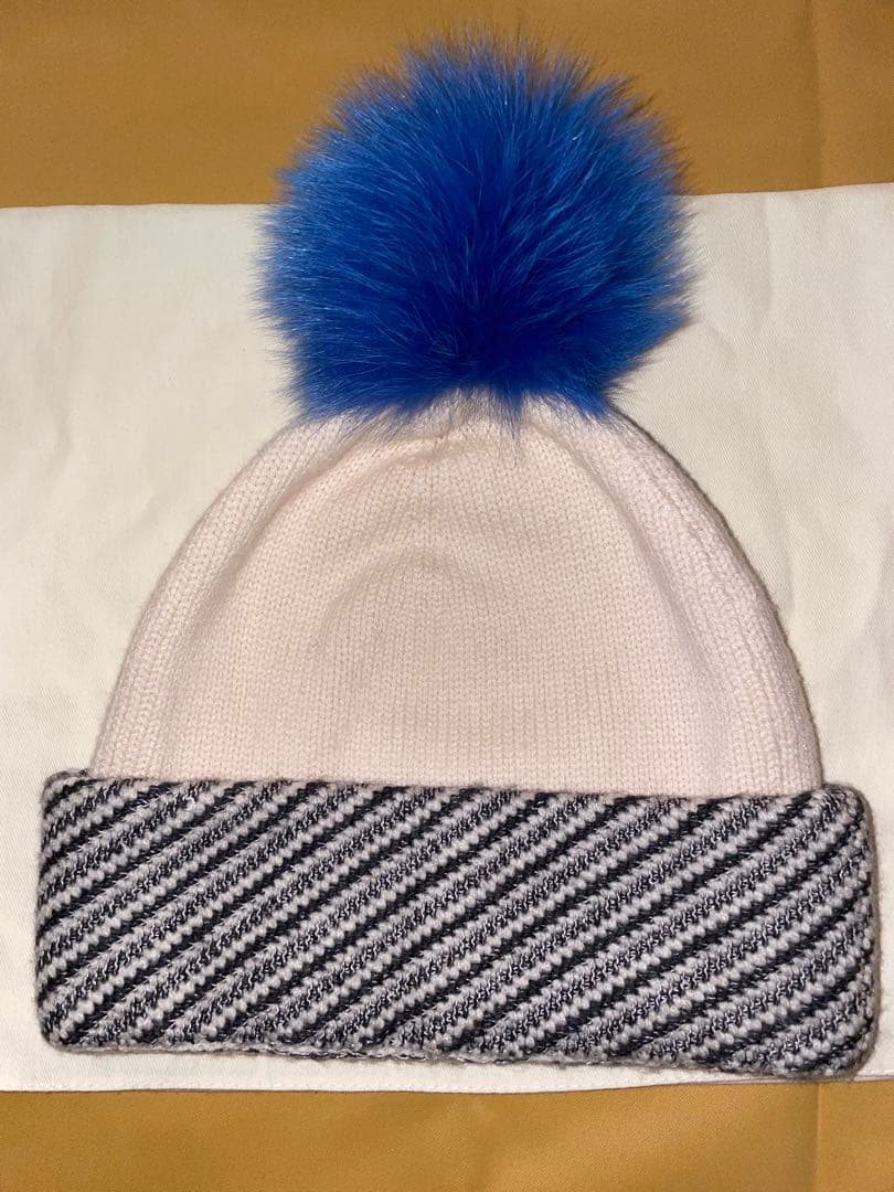 ☆FENDI☆新品同様☆ニット帽