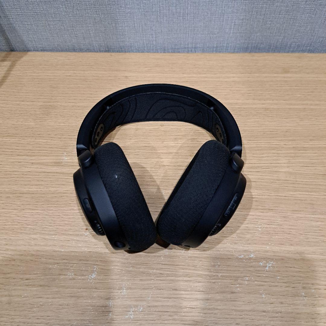 ヘッドホン SteelSeries Arctis Nova7 Wireless