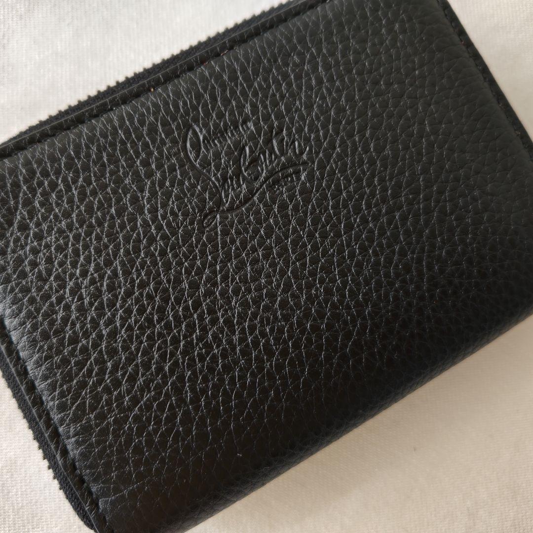 未使用級 クリスチャンルブタン ケース スタッズ レザー ブラック