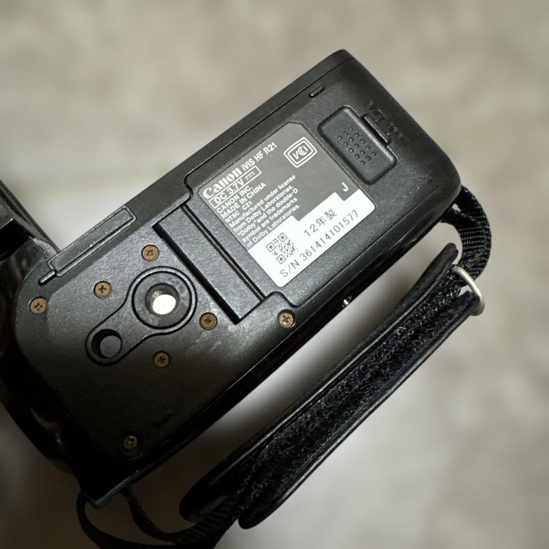 【極美品】Canon iVIS HF R21 BLACK