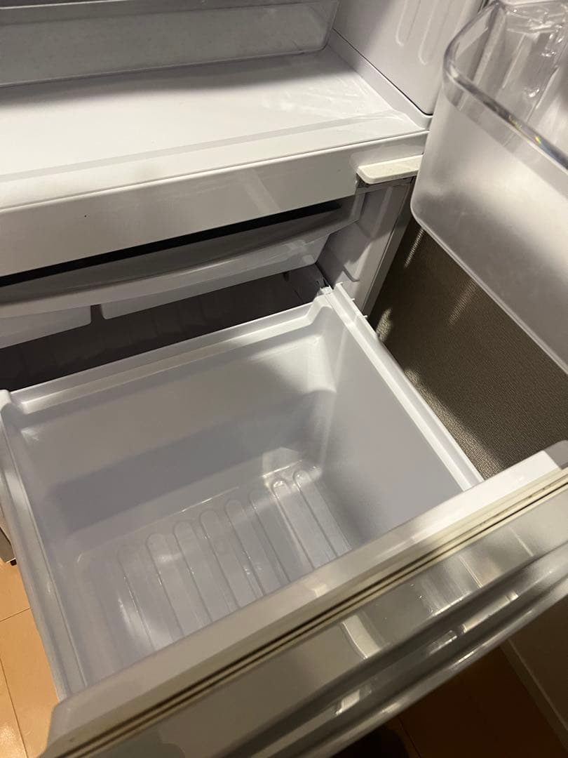 SHARP 一人暮らし用冷蔵庫 137L 2ドア SJ-D14D-S シルバー