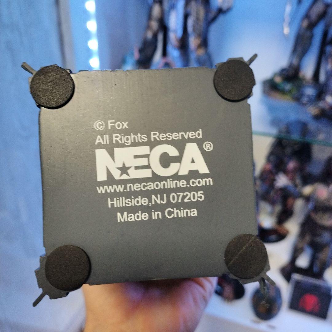 NECA ネカ AVP ジオラマ エレメント ピラミッド テンプル・ピラー
