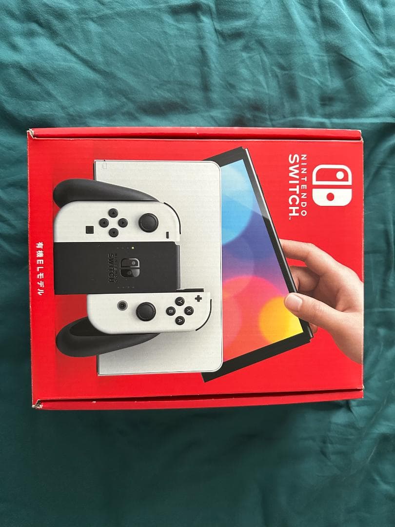 た*ん様 美品 Nintendo Switch 本体 ホワイト/ブラック