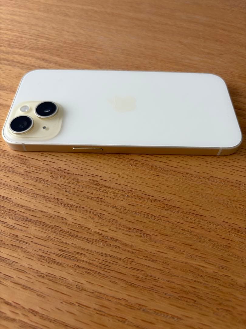 Apple iPhone 15 128gb SIMフリー イエロー 本体