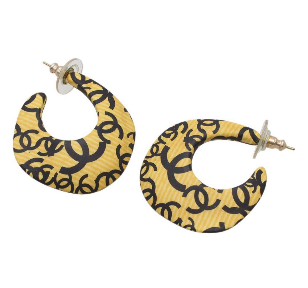 R2398 美品 シャネル ココマーク柄 フープ ピアス