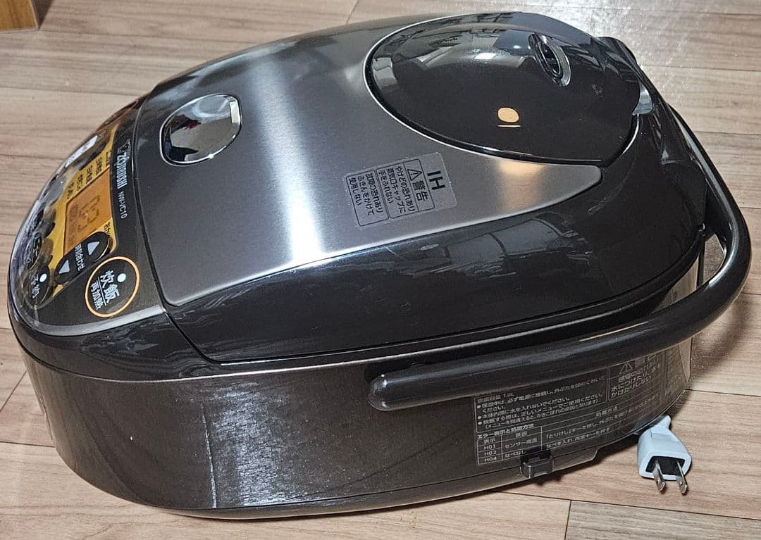 象印　IH炊飯器　NW-VC10　5.5合