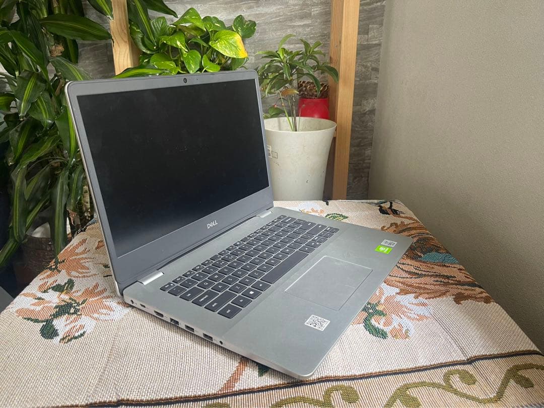 Dell ノートPC NVIDIA搭載 I5 第10世代 / SSD /