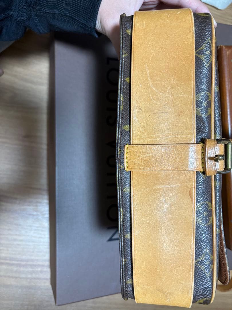 【美品】Louis Vuitton カルトシエールモノグラム バッグ