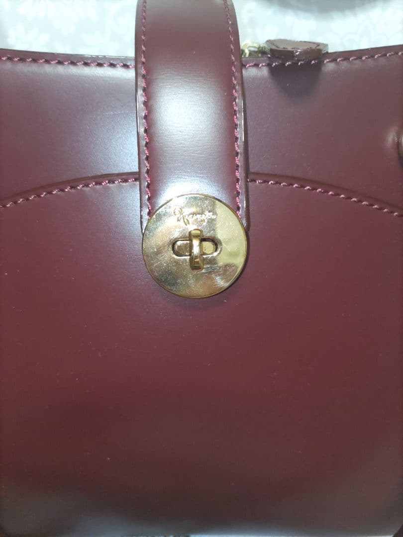 銀座かねまつ定価9万6千円☆ハンドバッグ　ワイン色☆イタリアカーフレザー