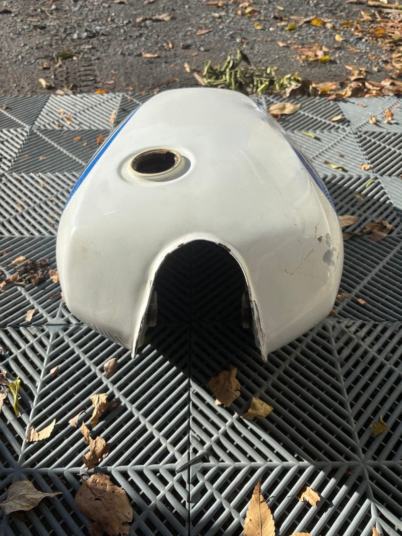 補修用に RZ250 ガソリンタンク 4L3