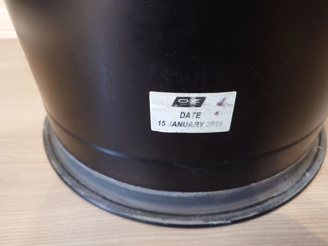 F1 ルノー ホイールテーブル