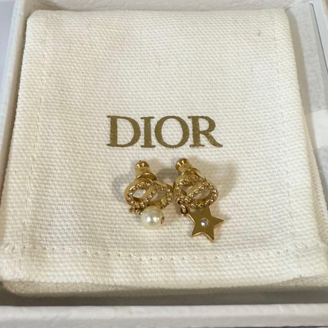 Petit CD Lucky Charms ピアス