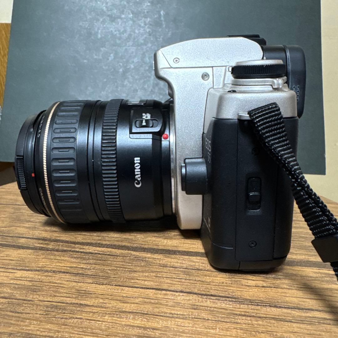 キャノン Canon EOS55 一眼レフ フィルムカメラ