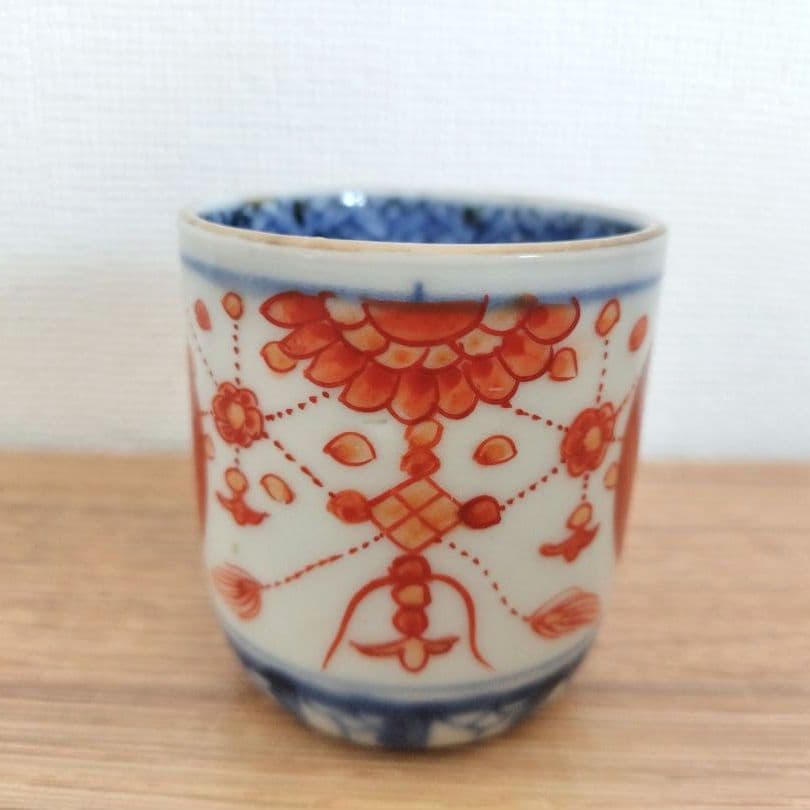 お値下げしました、2個組　古伊万里　赤玉　瓔珞文　覗