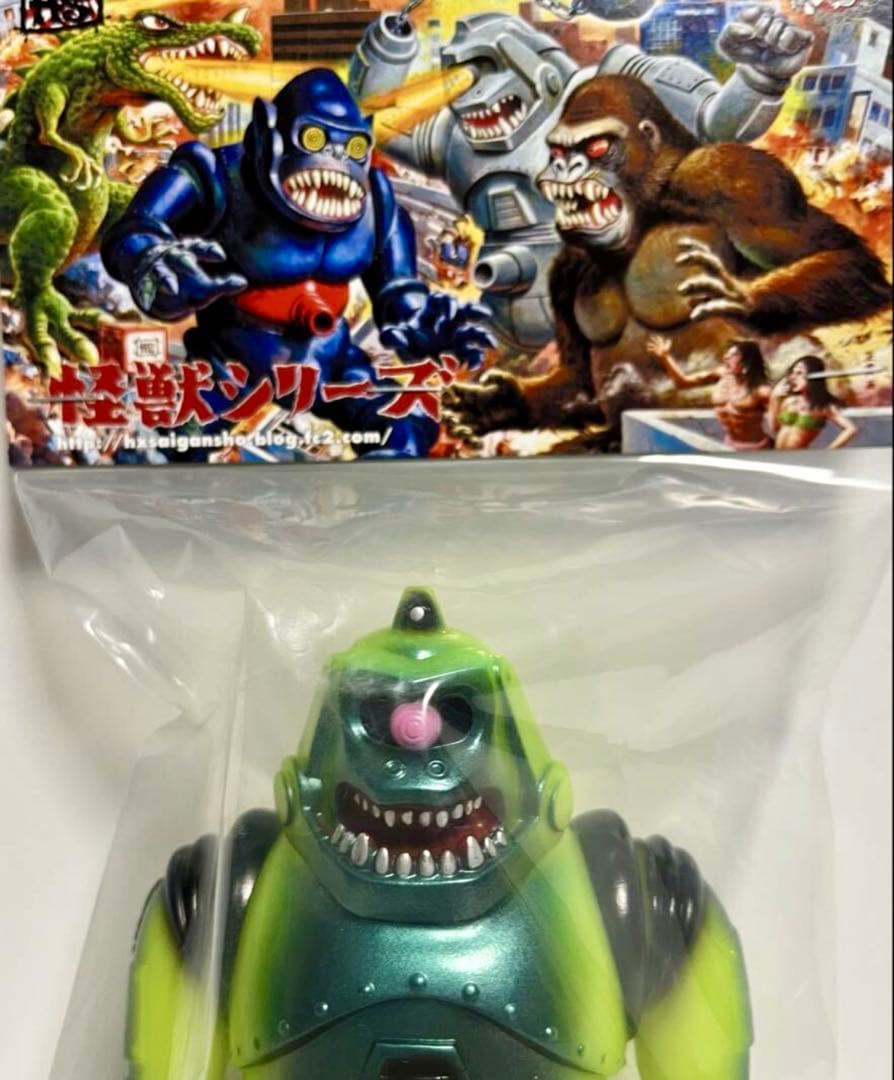 しろ　廣田彩玩所 ソフビ　izumonster リアルヘッド