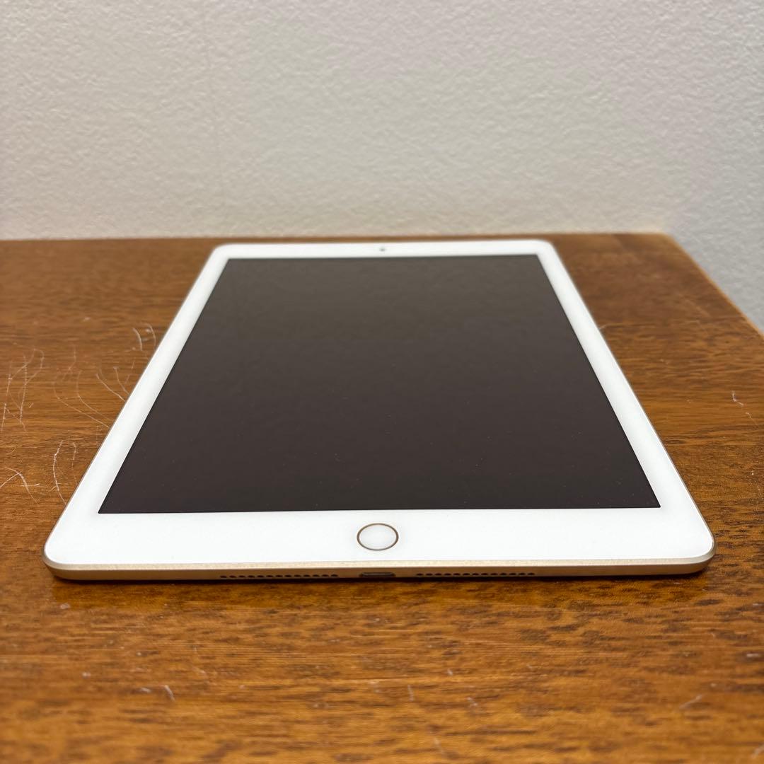 iPad 第5世代 Wi-Fi 32GB ゴールド 本体 箱付き