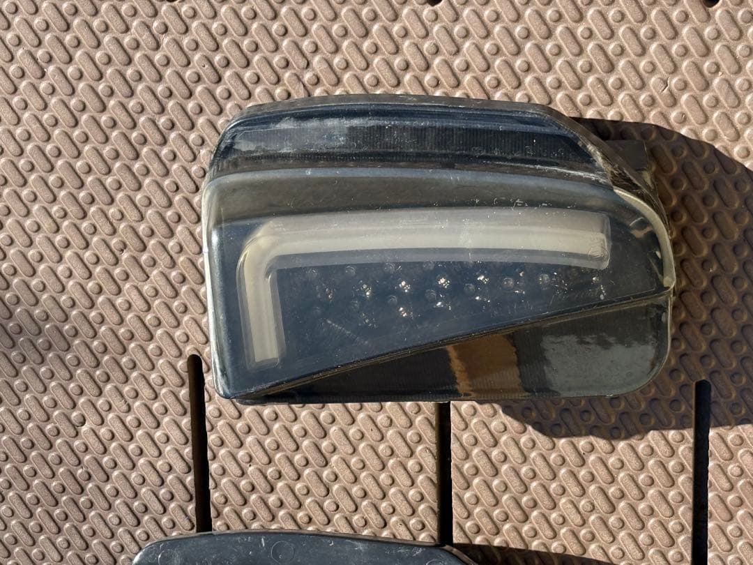 レヴィーア revier ウインカー Ver.2 デイライト プリウス30 後期