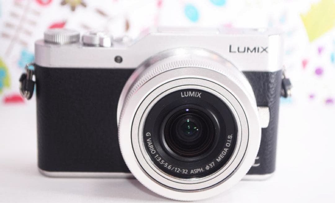 LUMIX GF9☆WiFi搭載&4K動画撮影OK☆高機能ミラーレス♪