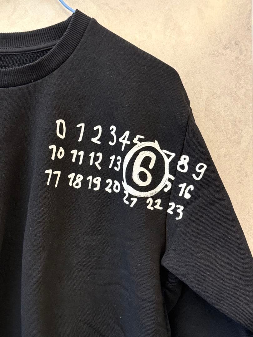 MM6 Maison Margiela 黒 長袖トレーナー