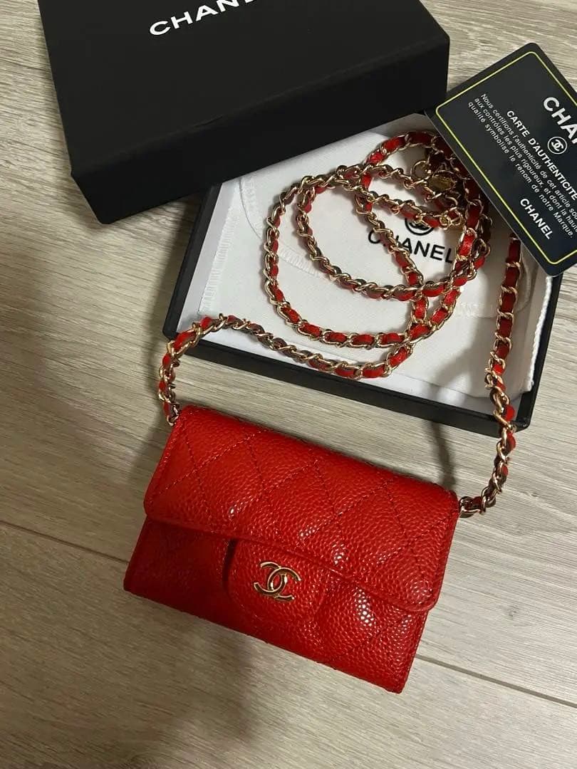 CHANELショルダー付きカードケース ノベルティー