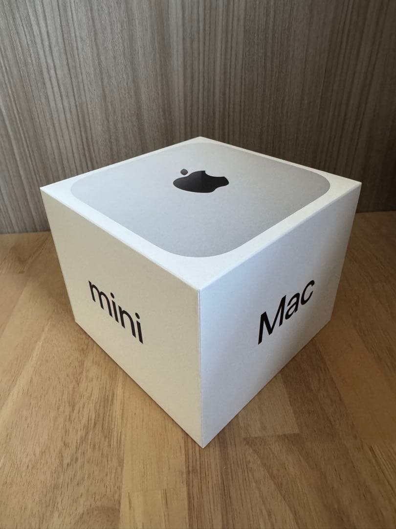 【美品】M4チップ搭載Mac mini