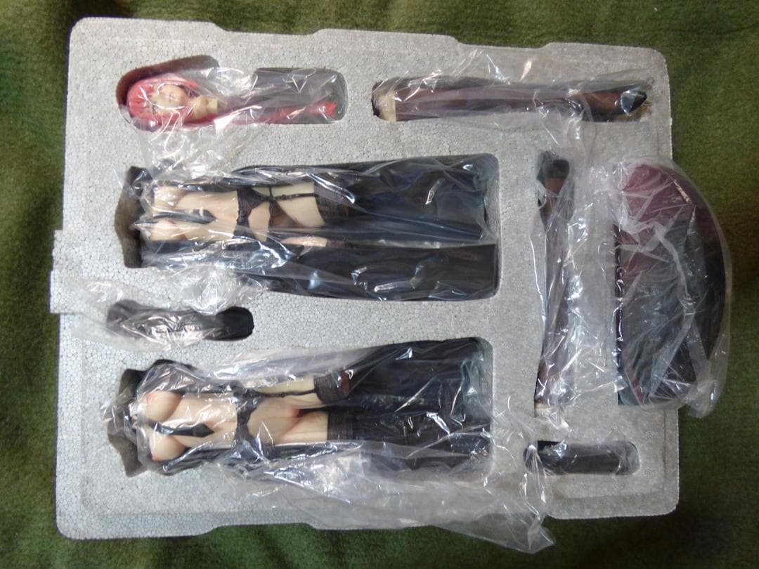 DODOMO Studio マキマ 1/6 フィギュア