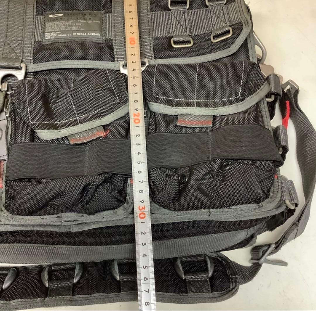 OAKLEY 多機能ビジネスバッグ 大容量 黒 通勤 通学 出張向け(P-64)