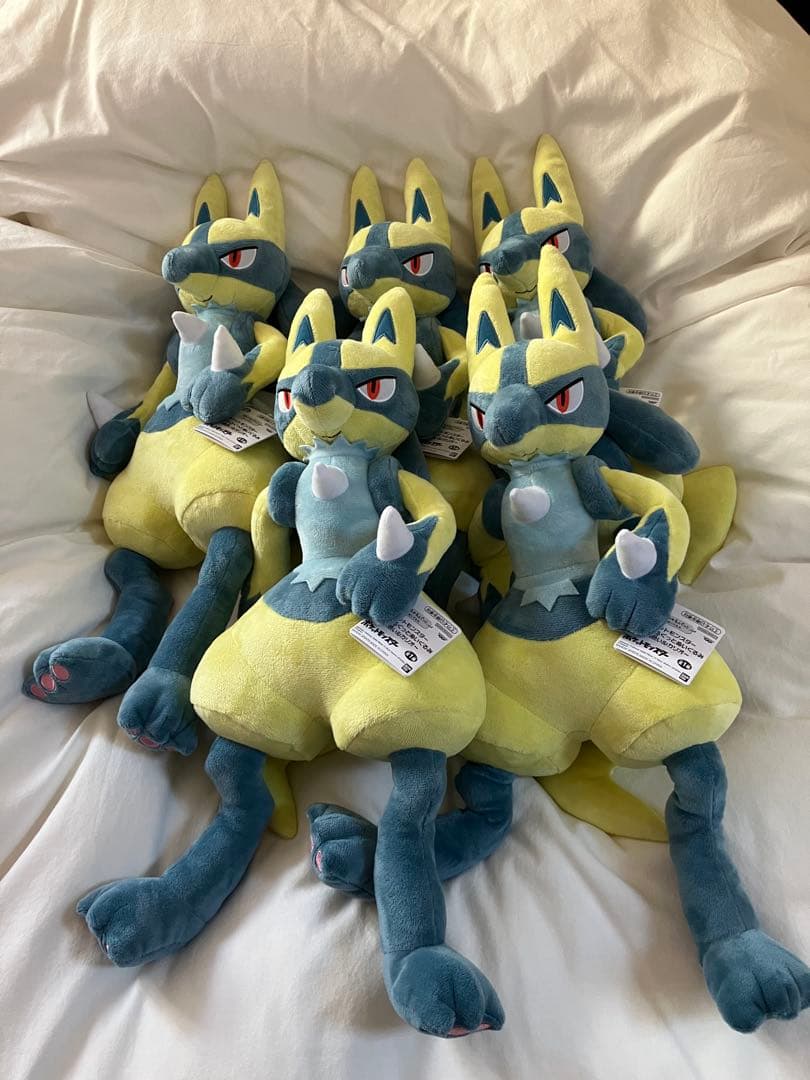 黄色いルカリオ　5体セット　色違い　めちゃもふぐっと　ぬいぐるみ　ポケモン　新品