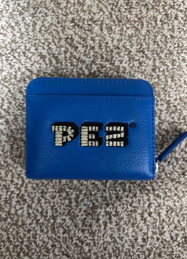 PEZ ジャバラ二つ折り財布 ブルー