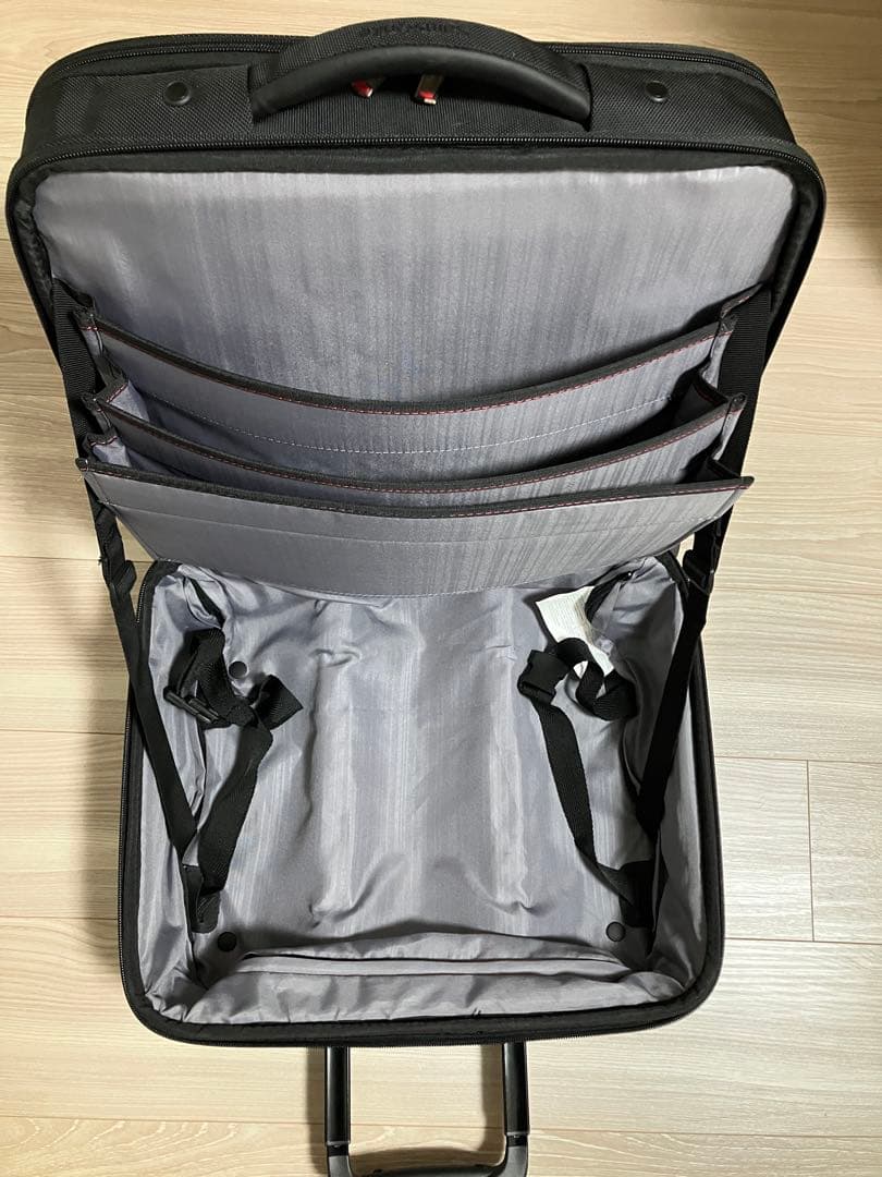 値下　Samsonite サムソナイトキャリーケース 黒 機内持ち込み　4輪