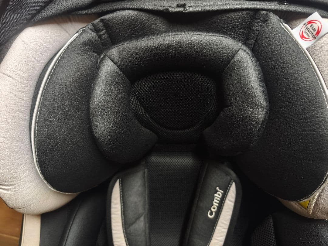 コンビ Combi ネルームエッグショック 美品 新生児～ 禁煙・ペット無し