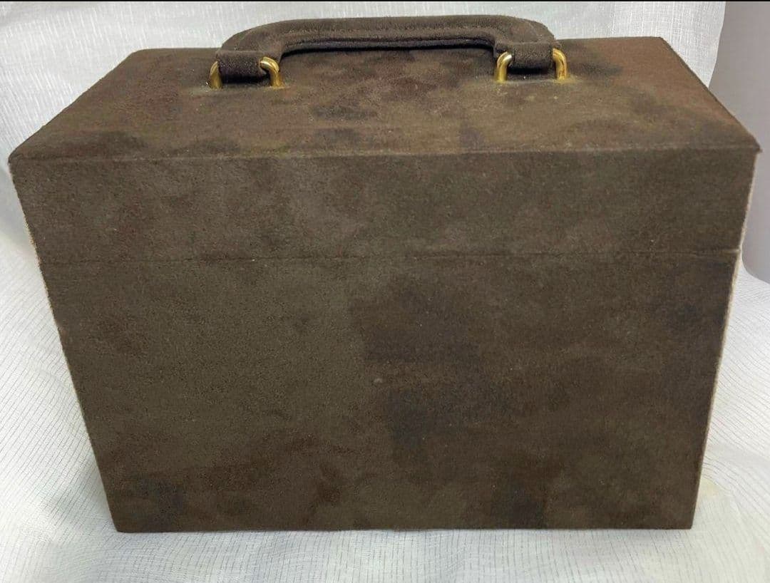 ★送料無料★イヴサンローラン YSL ミニバッグ　メイクボックス　スェード