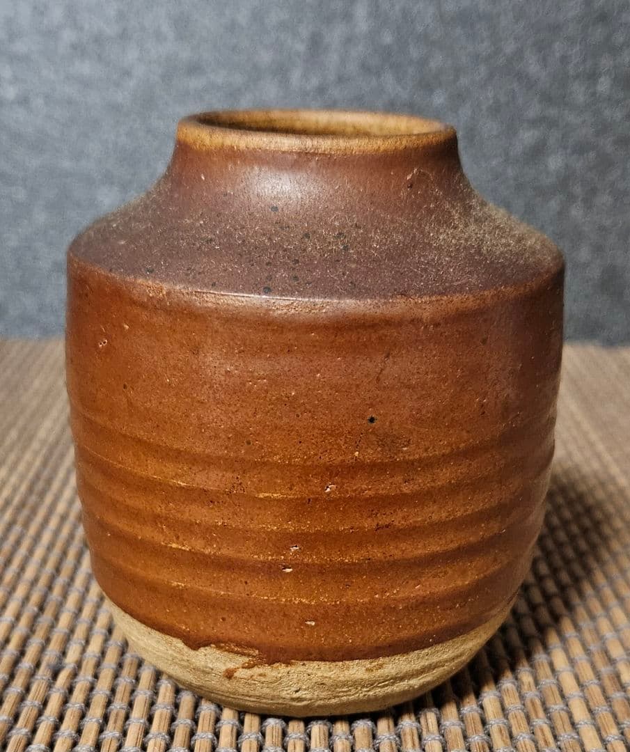 江戸時代末期～明治時代　古瀬戸　飴釉　茶入れ　花入れ　小壺　茶道具　茶器　茶の湯
