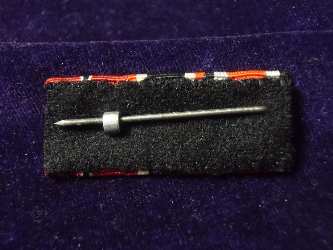 ⊞ドイツ軍＊＊＊野戦用３連略綬（実物）