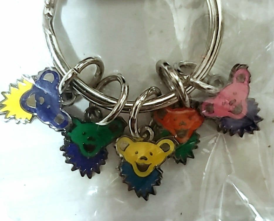 新品未開封レア！Grateful Dead カラフル キーホルダー４種セット