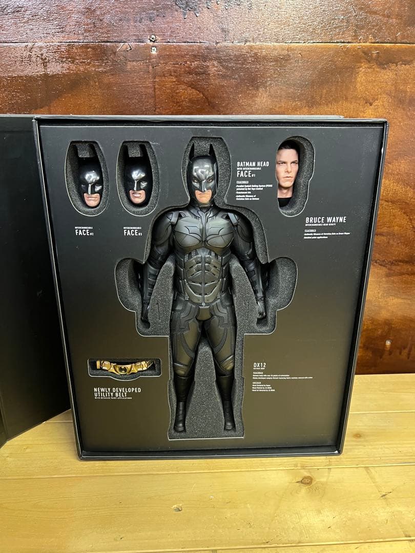 【美品】BATMAN DX バッドマンフィギュア　特別仕様ボックス