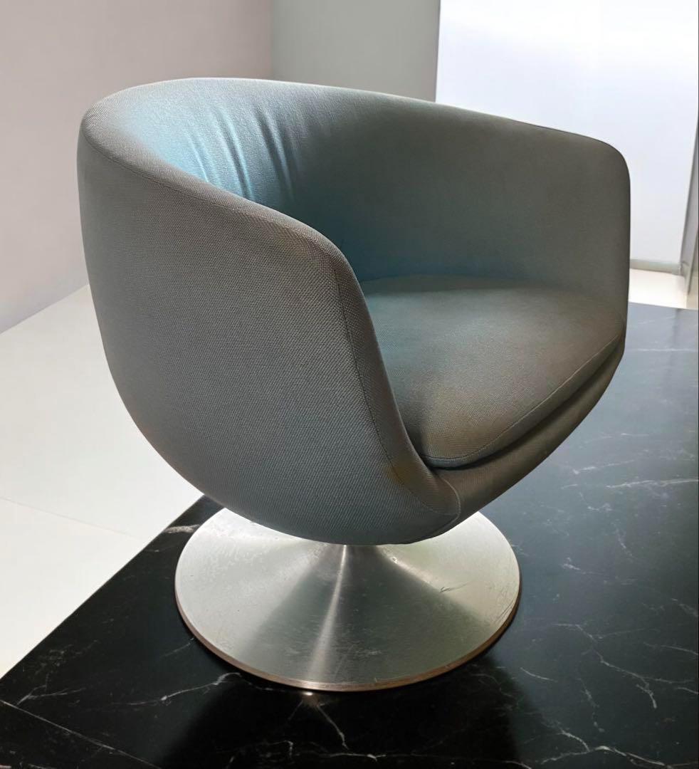 ミッドセンチュリー　昭和レトロ★イトーキのラウンジチェア　美しい曲線的なフォルム