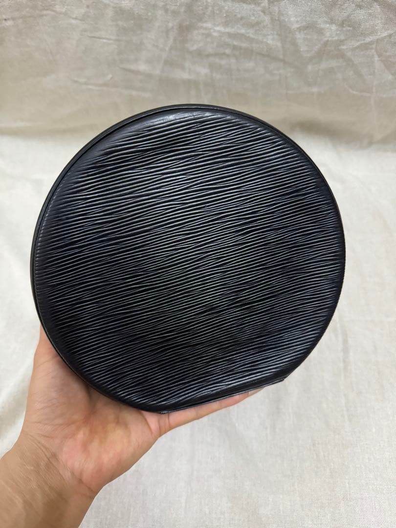 ルイ・ヴィトン カンヌ・エピ