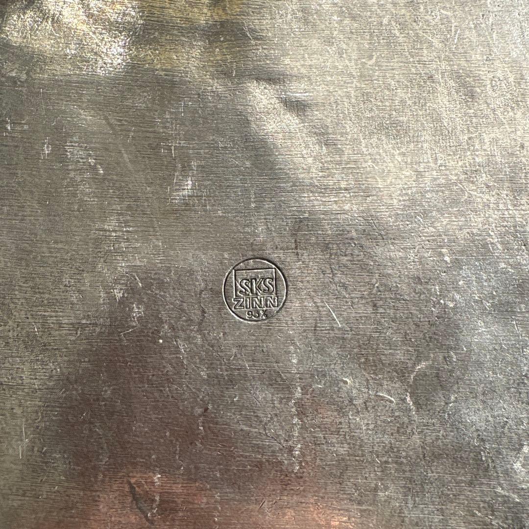 《アンティーク 》ぶどう装飾 錫プレート （1816年製？）